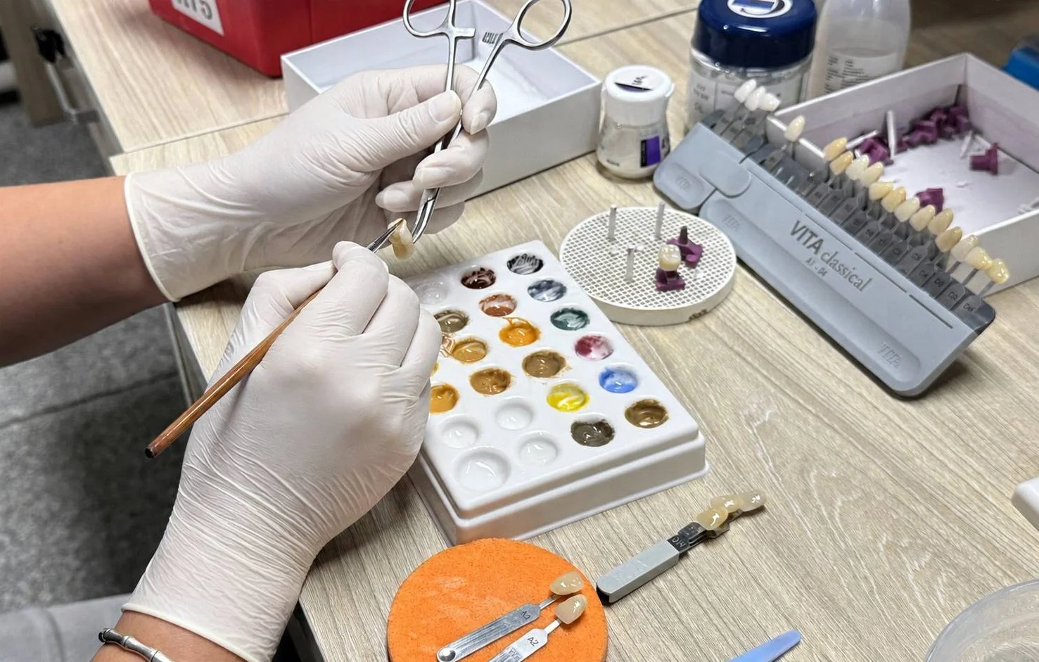 How Dental Labs Can Add Capacity During Peak Seasons Through Outsourcing How Dental Labs Can Add Capacity During Peak Seasons Through Outsourcing